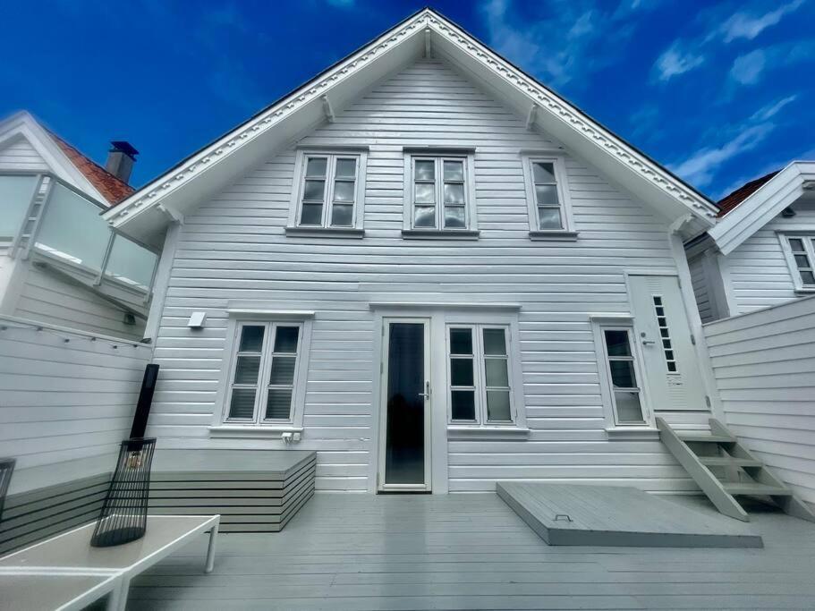 The Green Door H2 Stavanger Bagian luar foto
